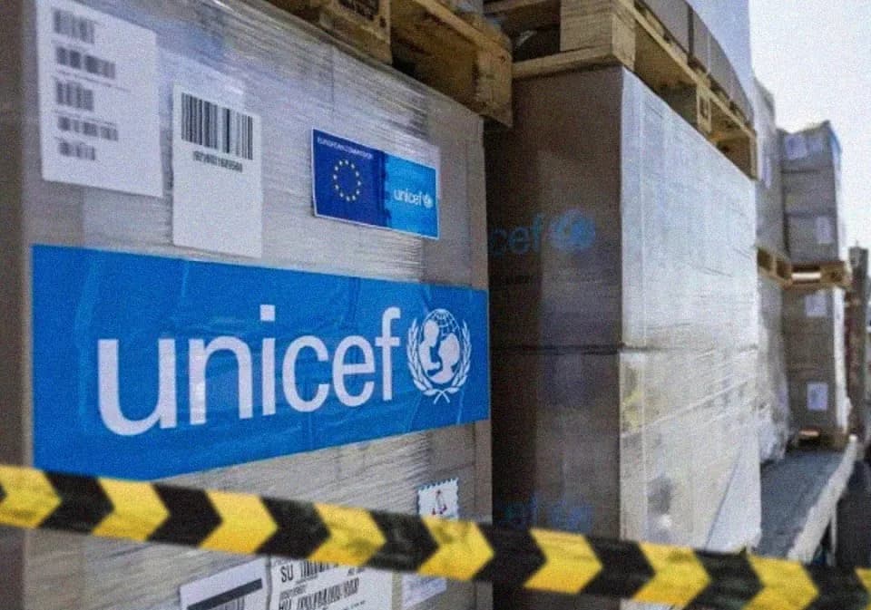 ஏவுகணைத் தாக்குதலில் சிதையும் பிஞ்சுயிர்கள்!